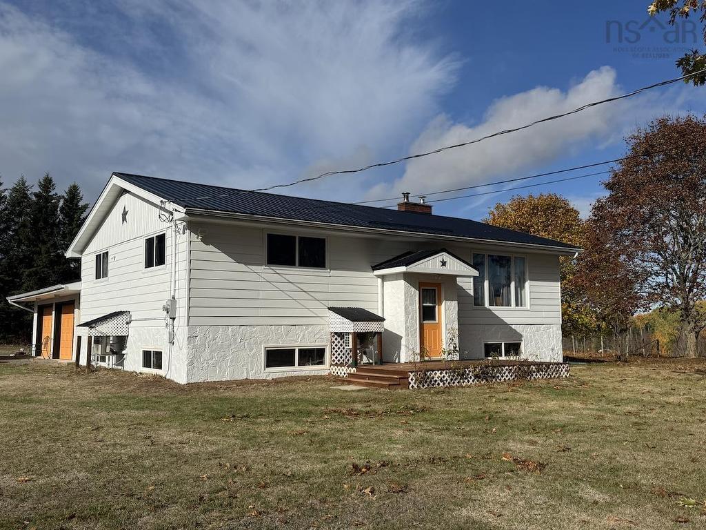 387 Lawrence Road, Rockland, NS