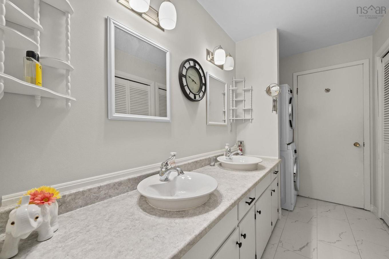 387 Lawrence Road, Rockland, NS