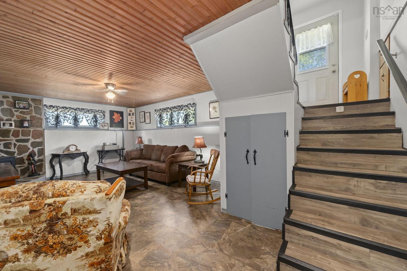 387 Lawrence Road, Rockland, NS