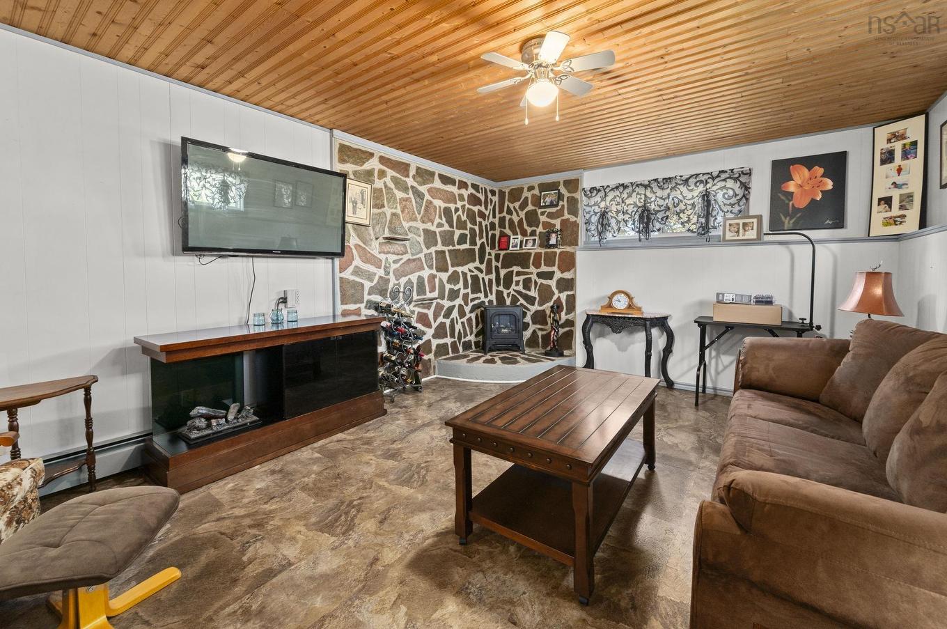 387 Lawrence Road, Rockland, NS