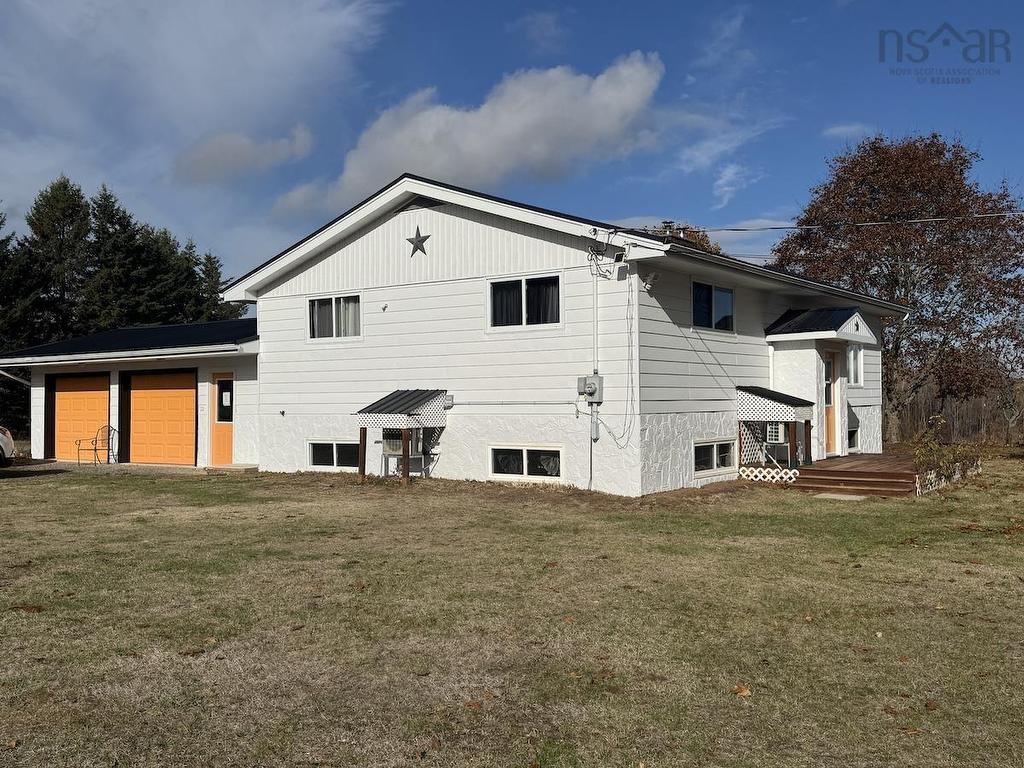 387 Lawrence Road, Rockland, NS