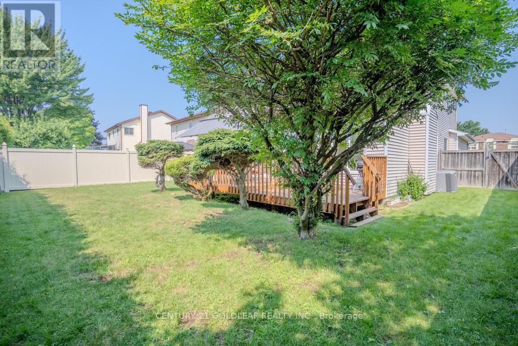 612 Chenier Way, Ottawa, ON - Outdoor