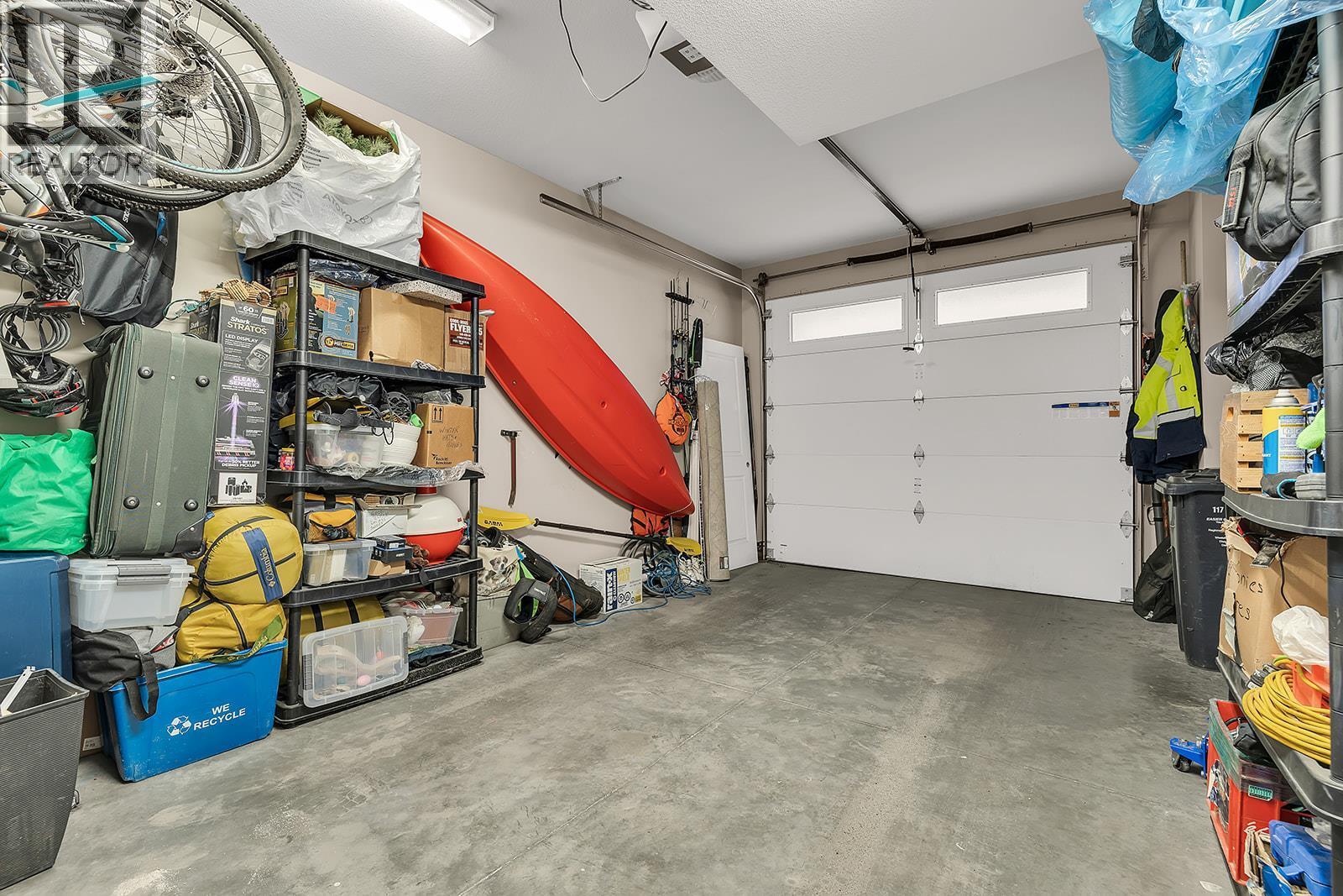 Garage - 2490 Tuscany Drive Unit# 24, West Kelowna, BC - Indoor Photo Showing Garage