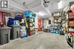 Garage -