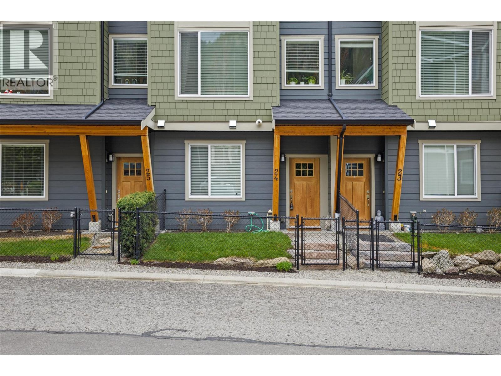 Exterior view of home - 2490 Tuscany Drive Unit# 24, West Kelowna, BC - Outdoor With Facade