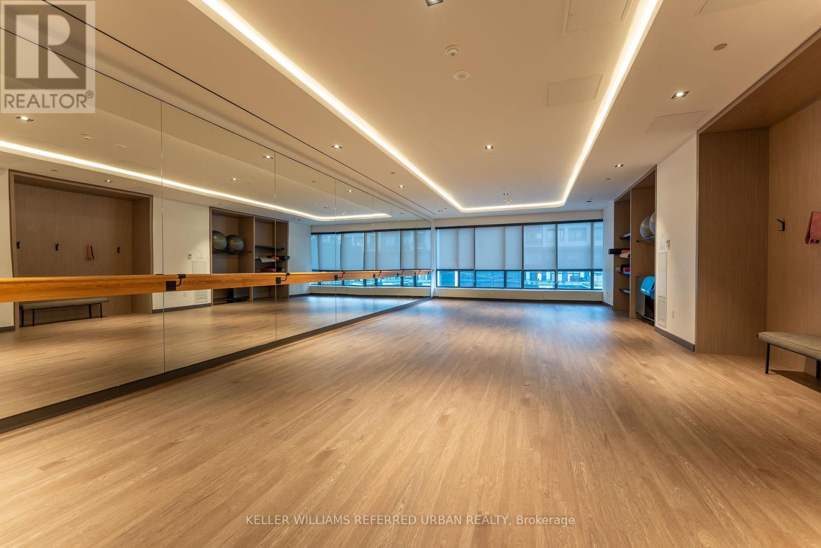 611 - 225 Sumach Street, Toronto, ON - Indoor Photo Showing Other Room