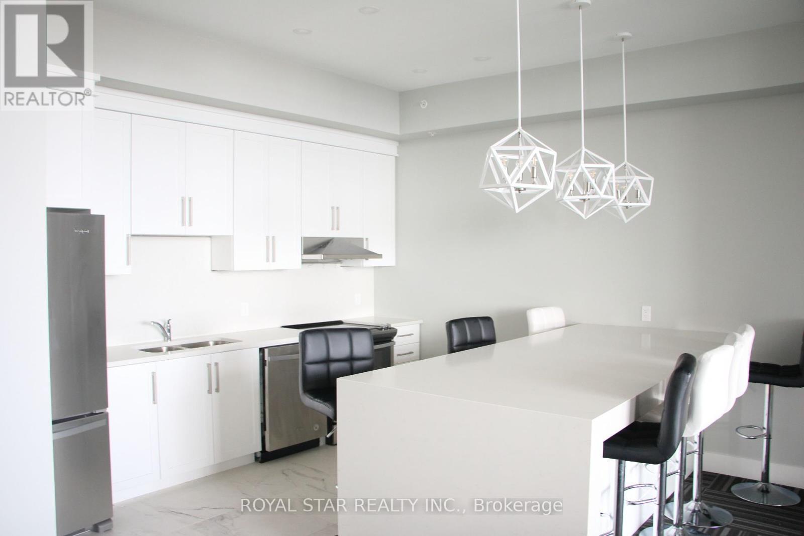 410 - 650 Sauve Street, Milton, ON - Indoor