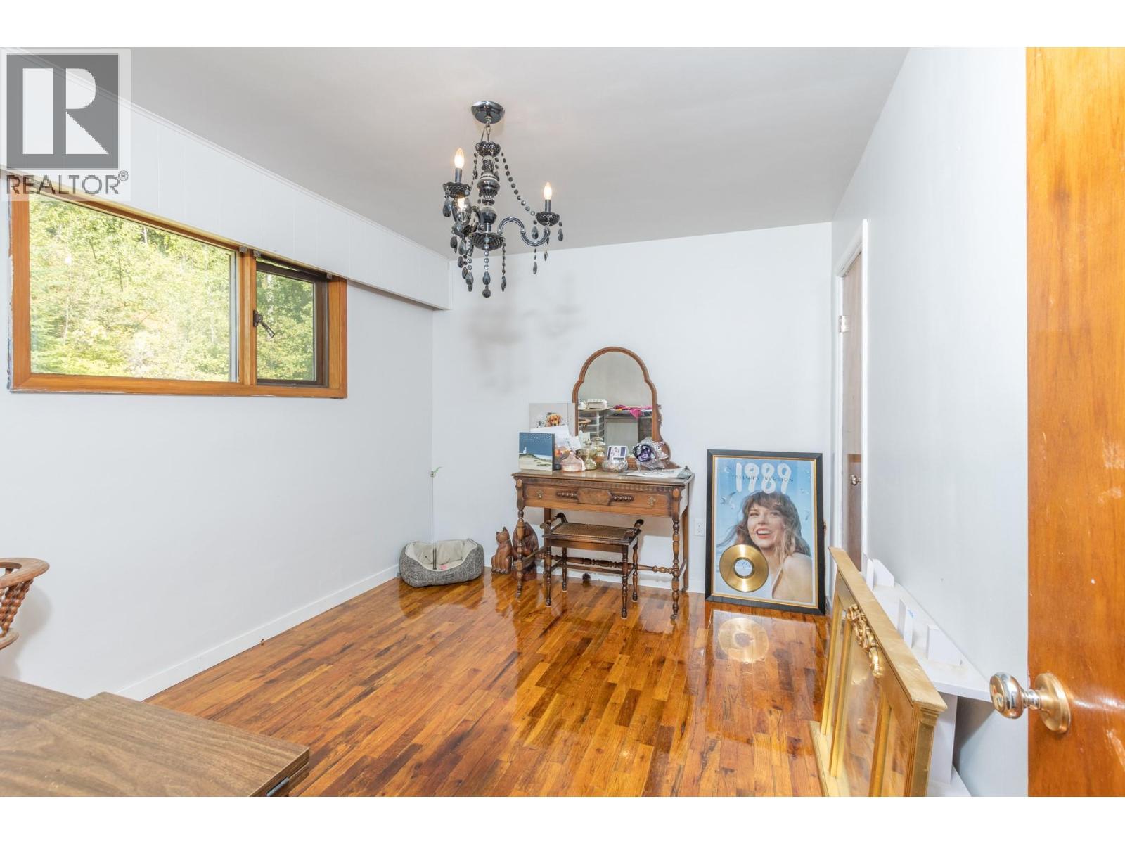 3591 65 Avenue Nw, Salmon Arm, BC - Indoor Photo Showing Other Room