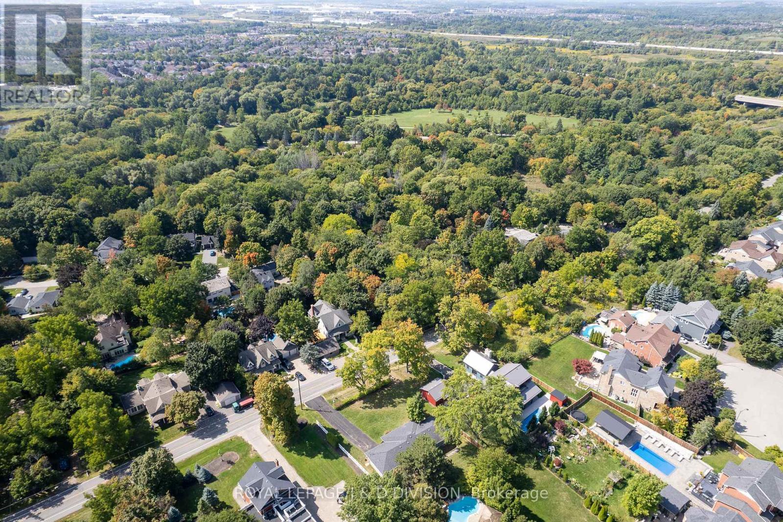 7079 Second Line W, Mississauga, ON - Outdoor With View