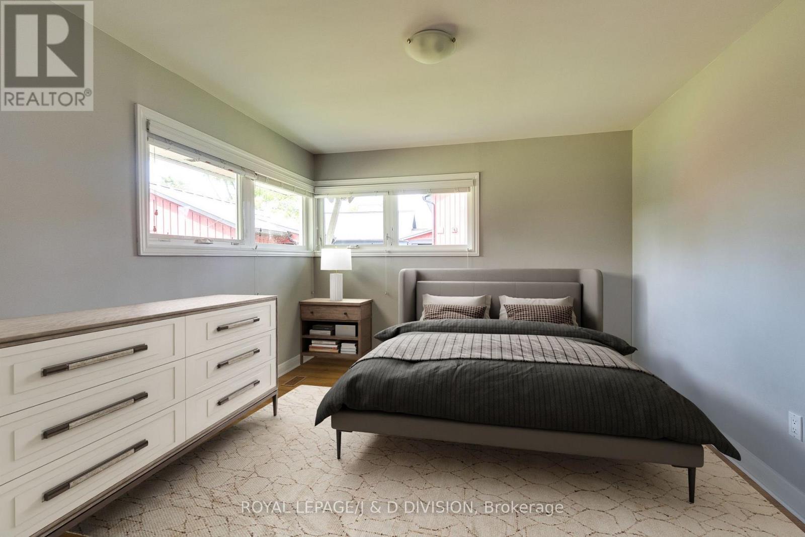 Virtually staged - 7079 Second Line W, Mississauga, ON - Indoor Photo Showing Bedroom