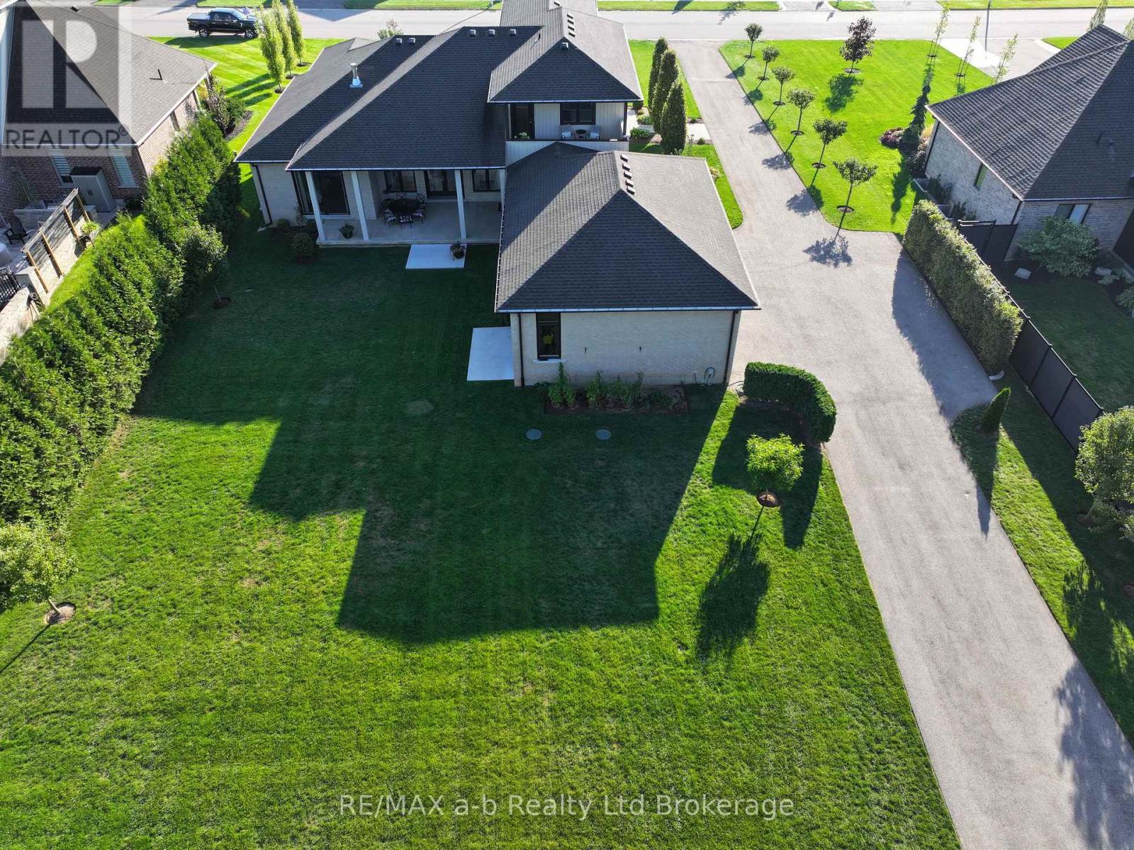 48 Otterview Drive, Norwich (Otterville), ON - Outdoor