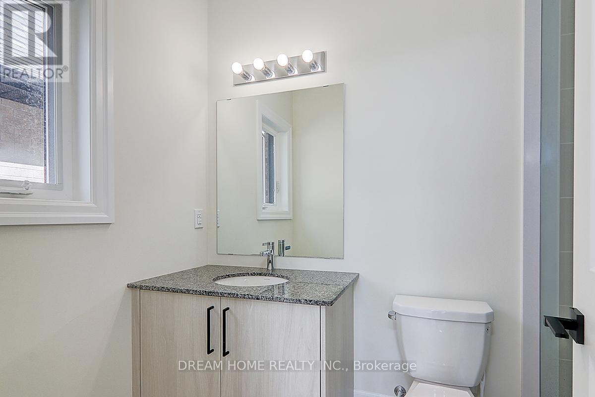 459 Via Romano Boulevard, Vaughan, ON - Indoor Photo Showing Bathroom