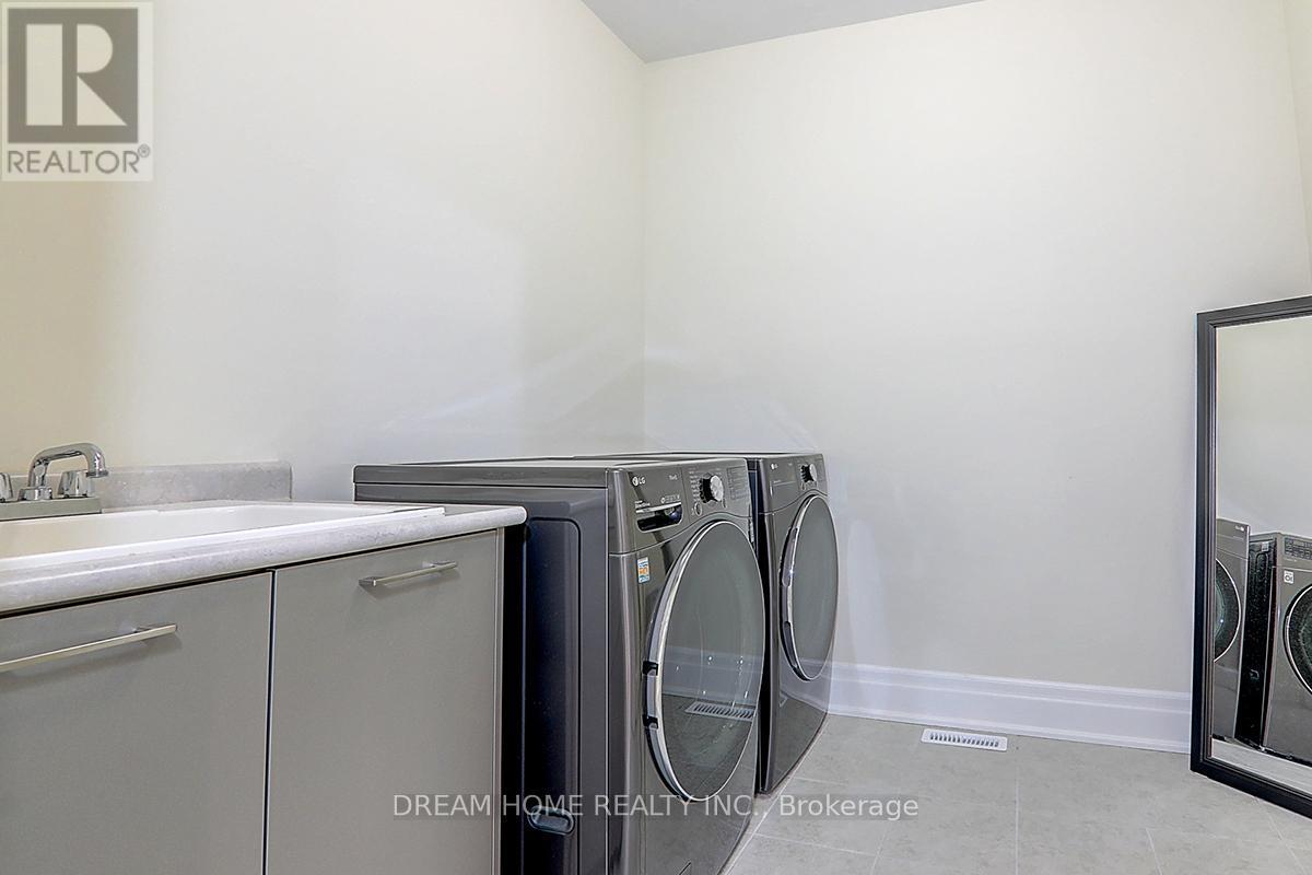 459 Via Romano Boulevard, Vaughan, ON - Indoor Photo Showing Laundry Room
