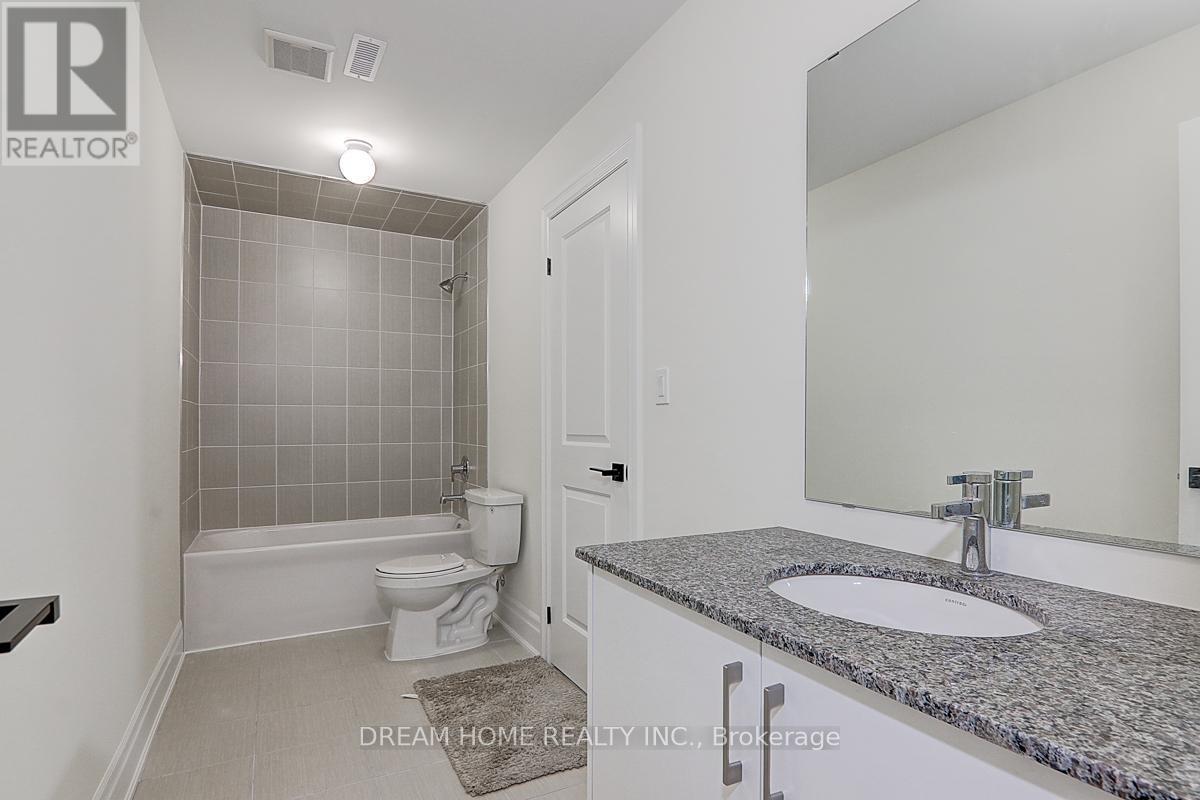459 Via Romano Boulevard, Vaughan, ON - Indoor Photo Showing Bathroom