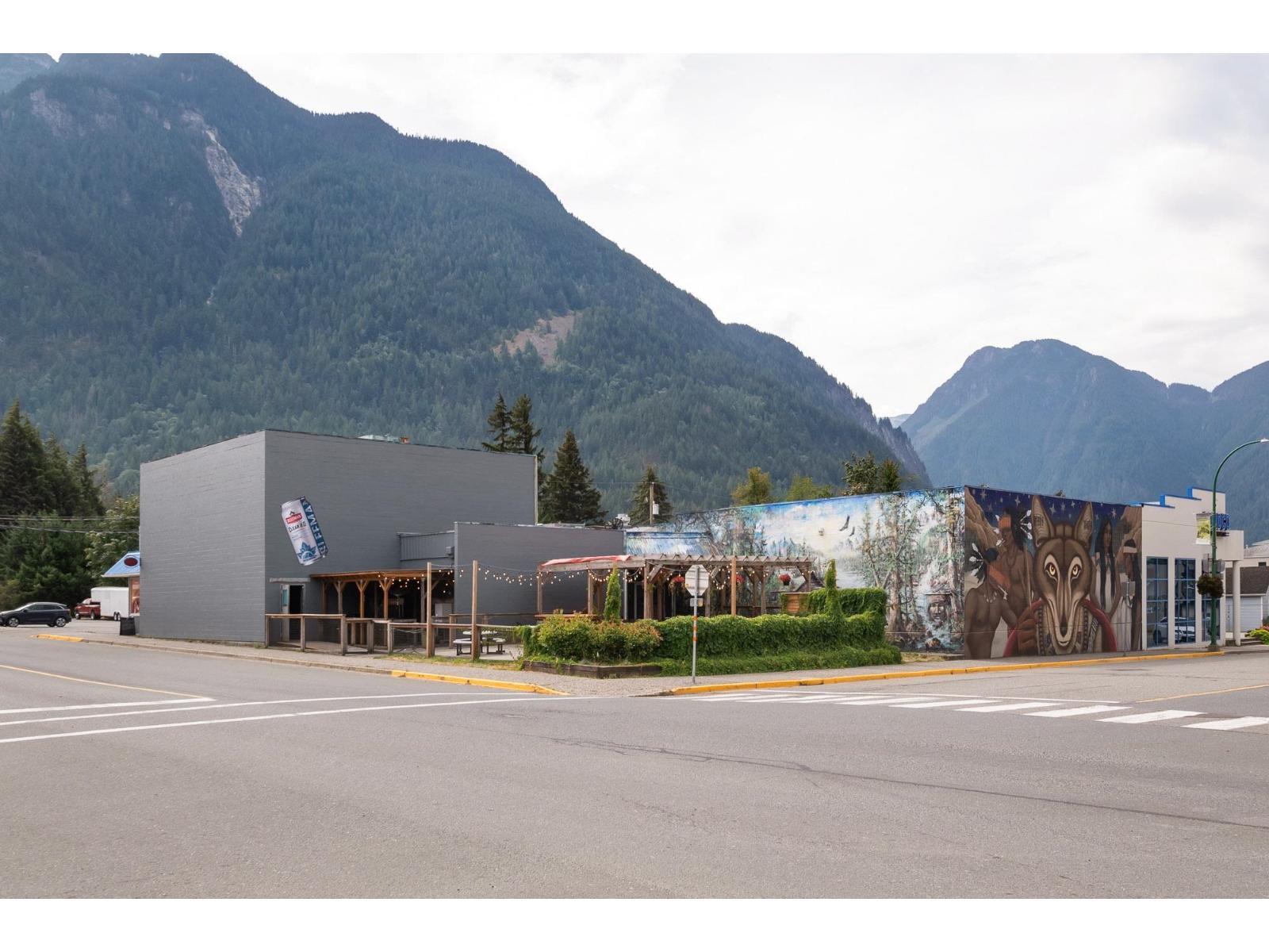 584 Wallace Street|Hope, Hope, BC