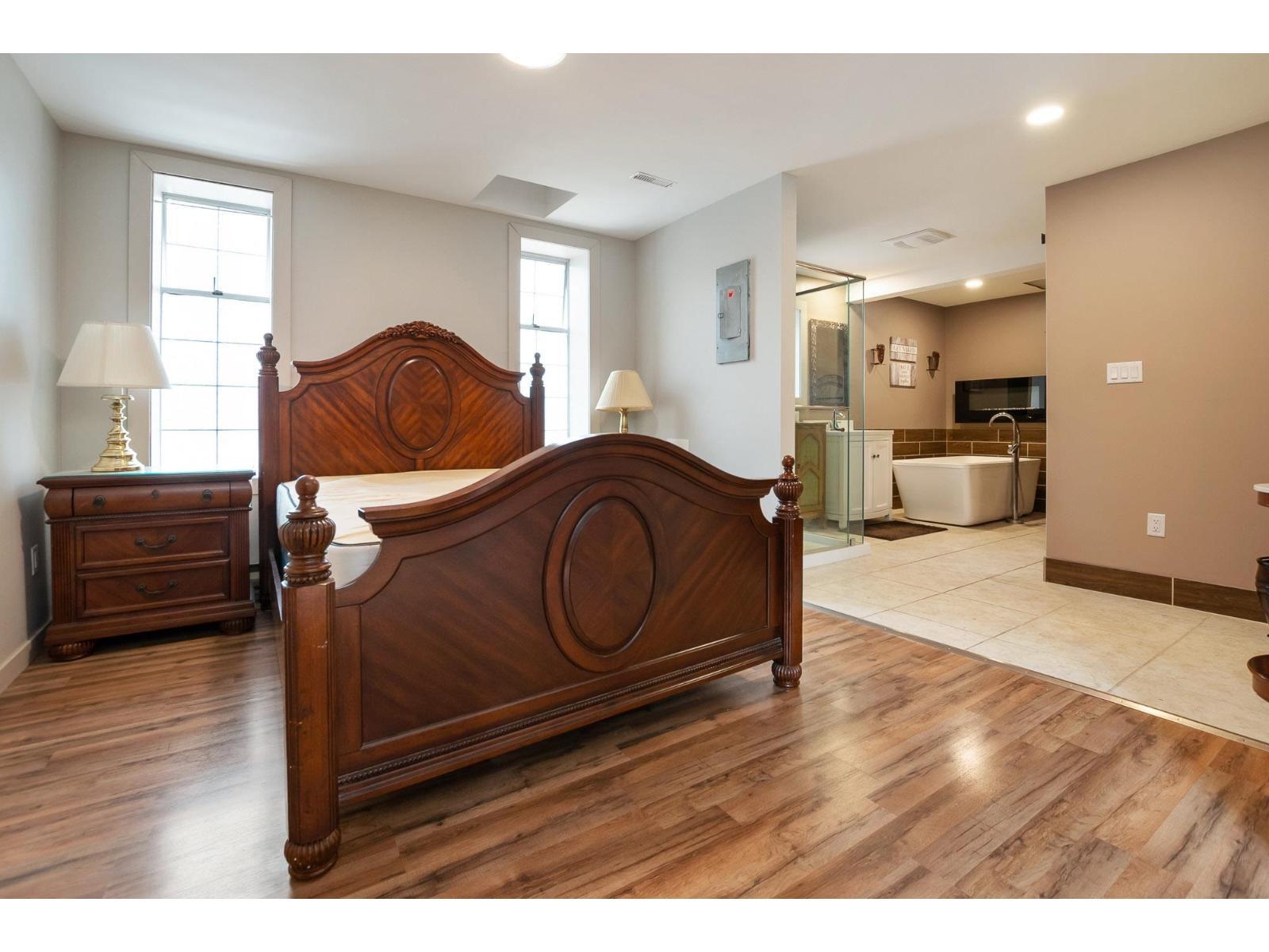 584 Wallace Street|Hope, Hope, BC