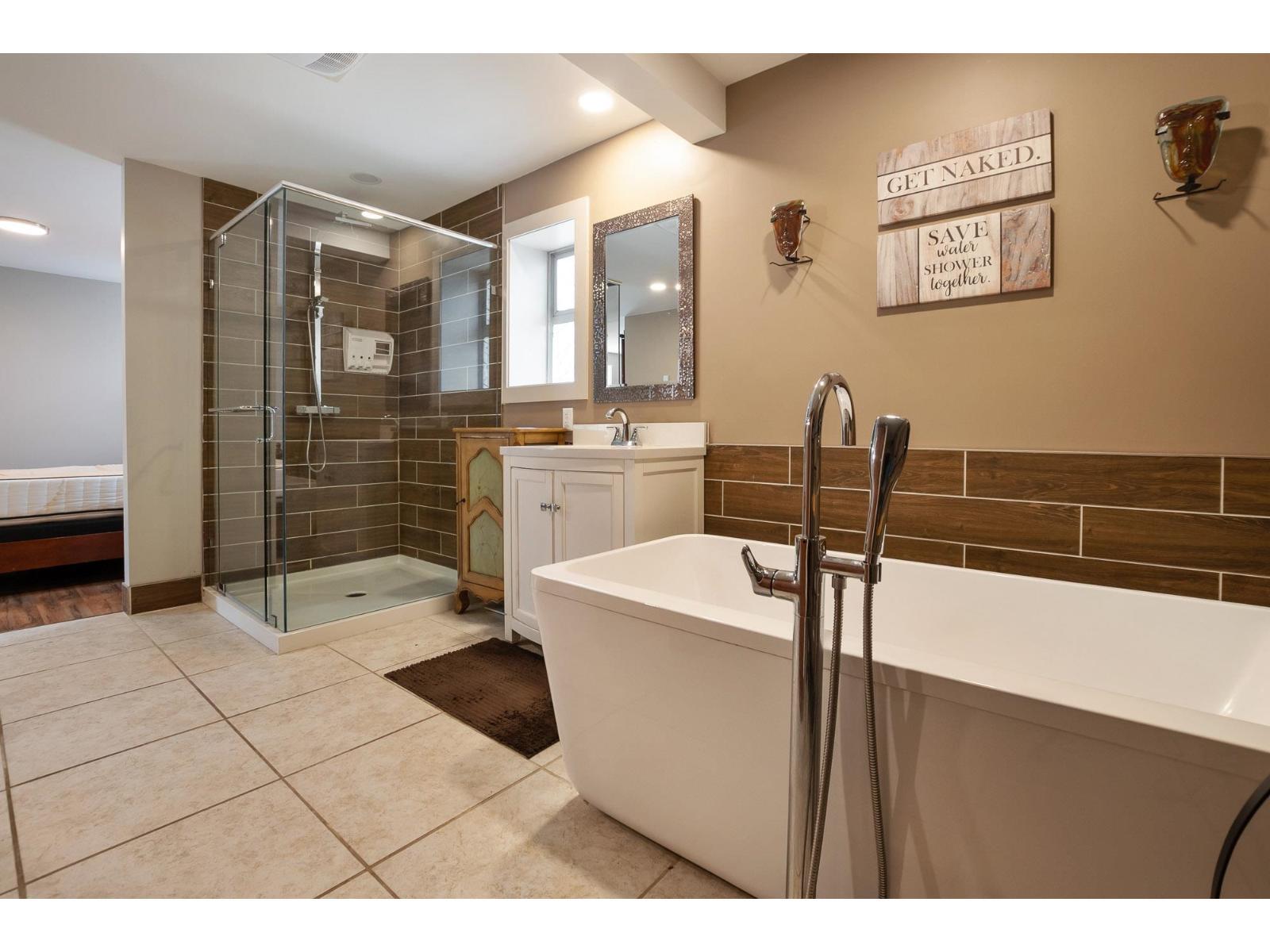 584 Wallace Street|Hope, Hope, BC