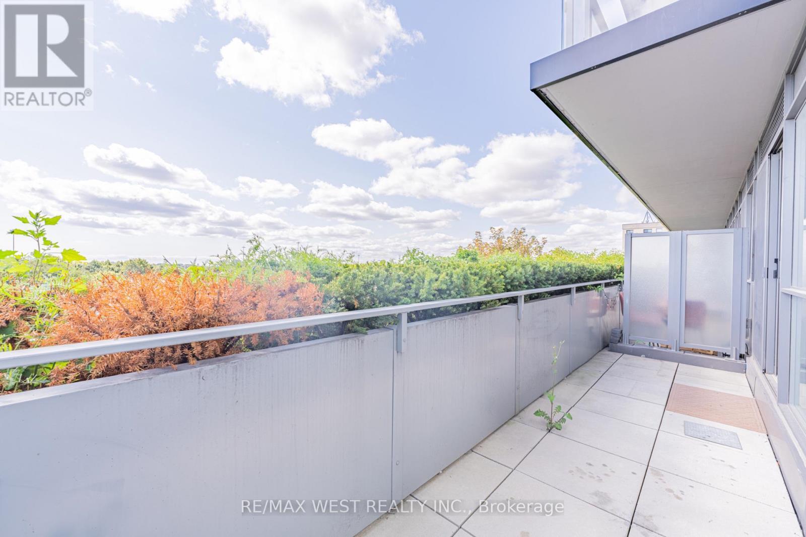 627 - 15 James Finlay Way, Toronto, ON - Outdoor With Balcony