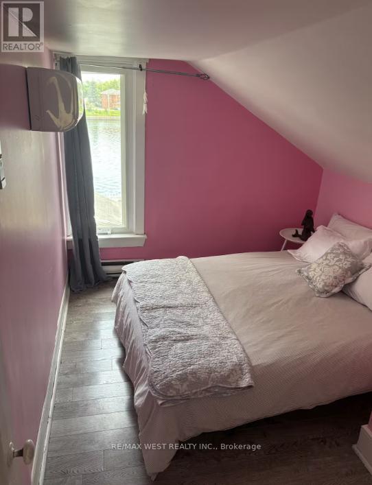 113 Queen Street, Trent Hills, ON - Indoor Photo Showing Bedroom