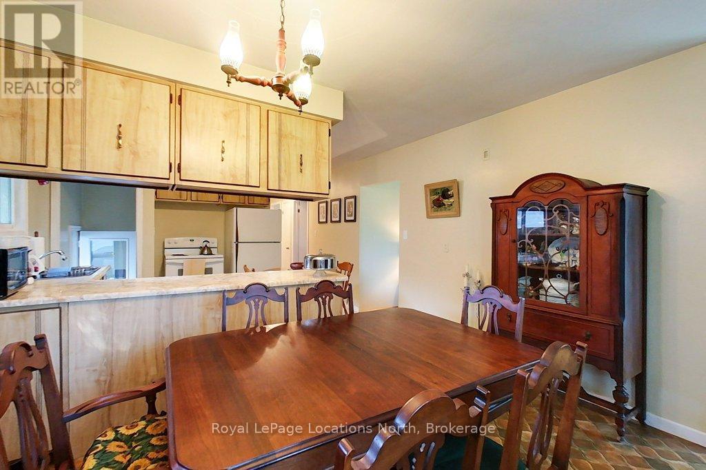 151 Gardiner Street, Meaford, ON - Indoor Photo Showing Dining Room