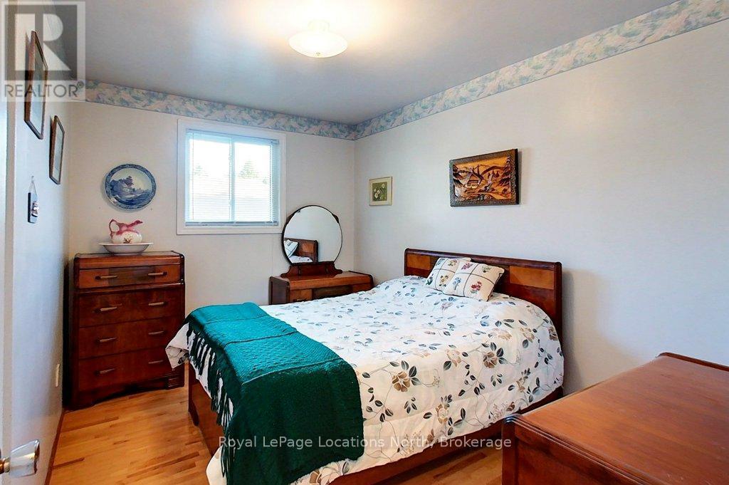 151 Gardiner Street, Meaford, ON - Indoor Photo Showing Bedroom