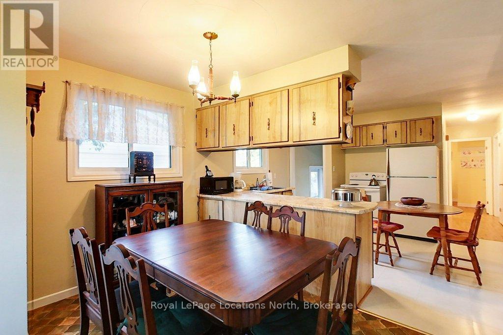 151 Gardiner Street, Meaford, ON - Indoor Photo Showing Dining Room