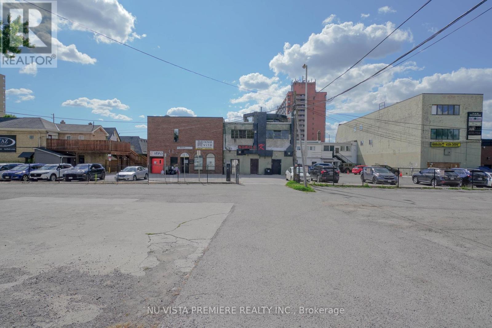 2 - 742 Richmond Street, London East (East F), ON