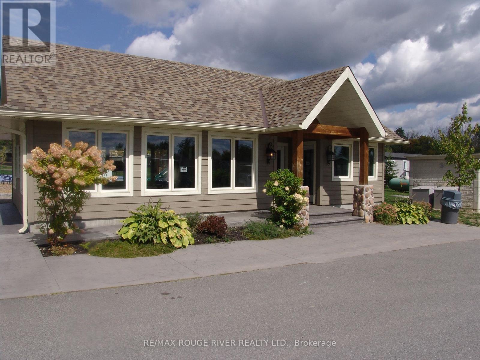 1235 Villiers Line, Otonabee-South Monaghan, ON - Outdoor With Facade