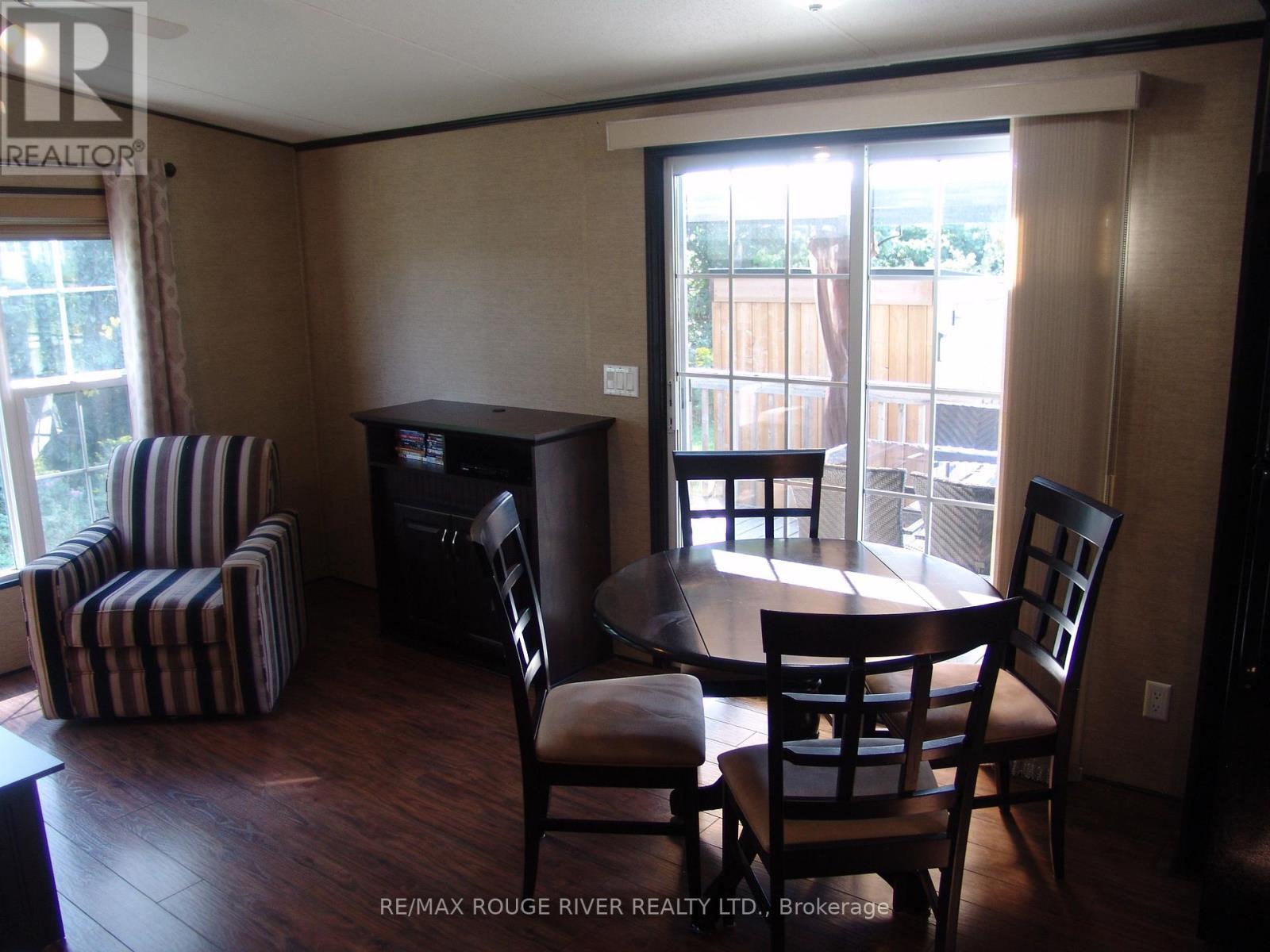 1235 Villiers Line, Otonabee-South Monaghan, ON - Indoor Photo Showing Dining Room