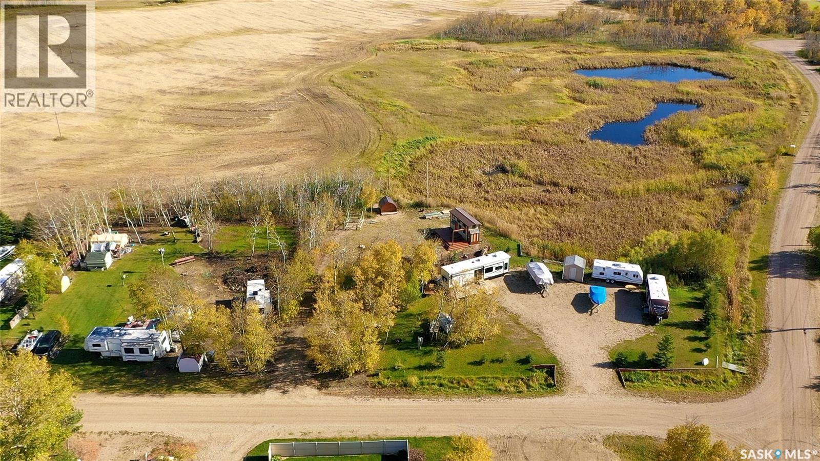 307 Travis Avenue, Fishing Lake, SK