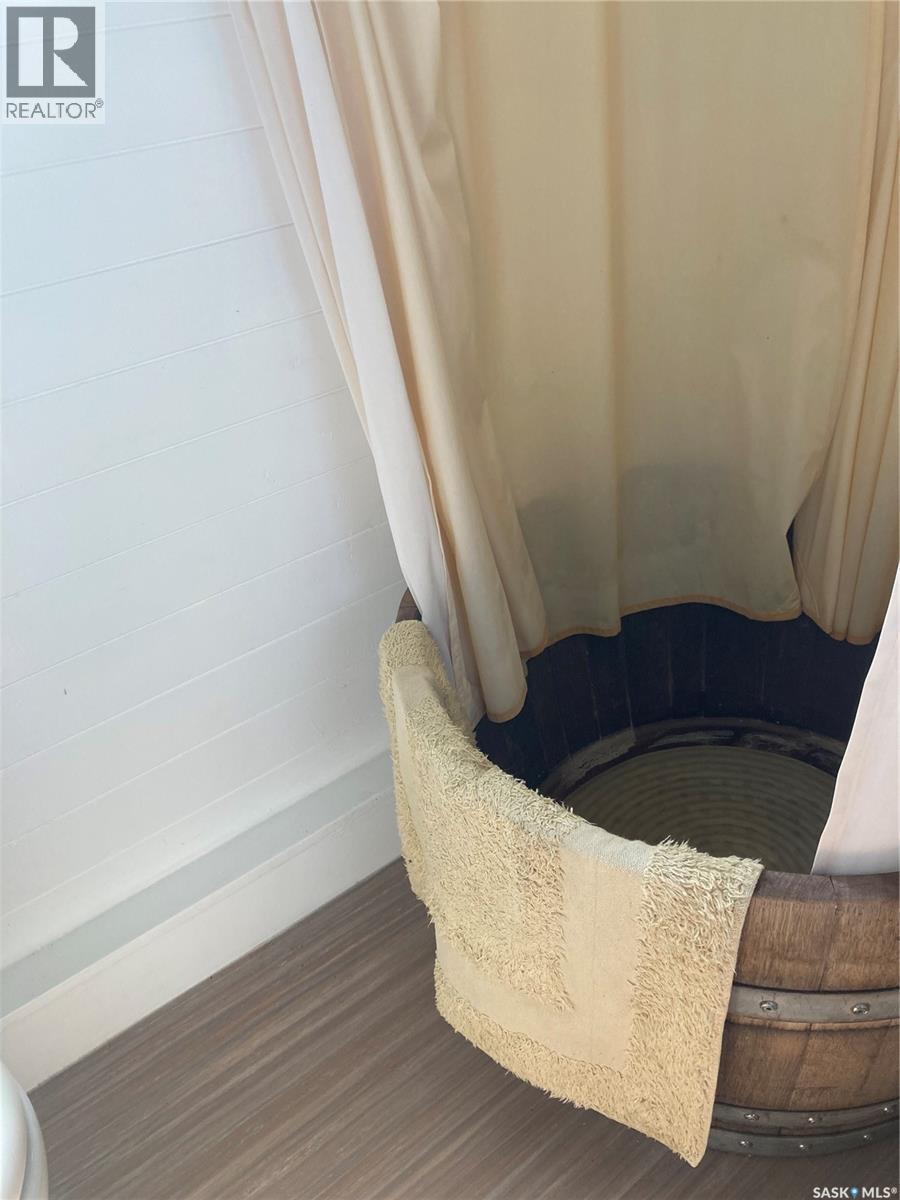 307 Travis Avenue, Fishing Lake, SK