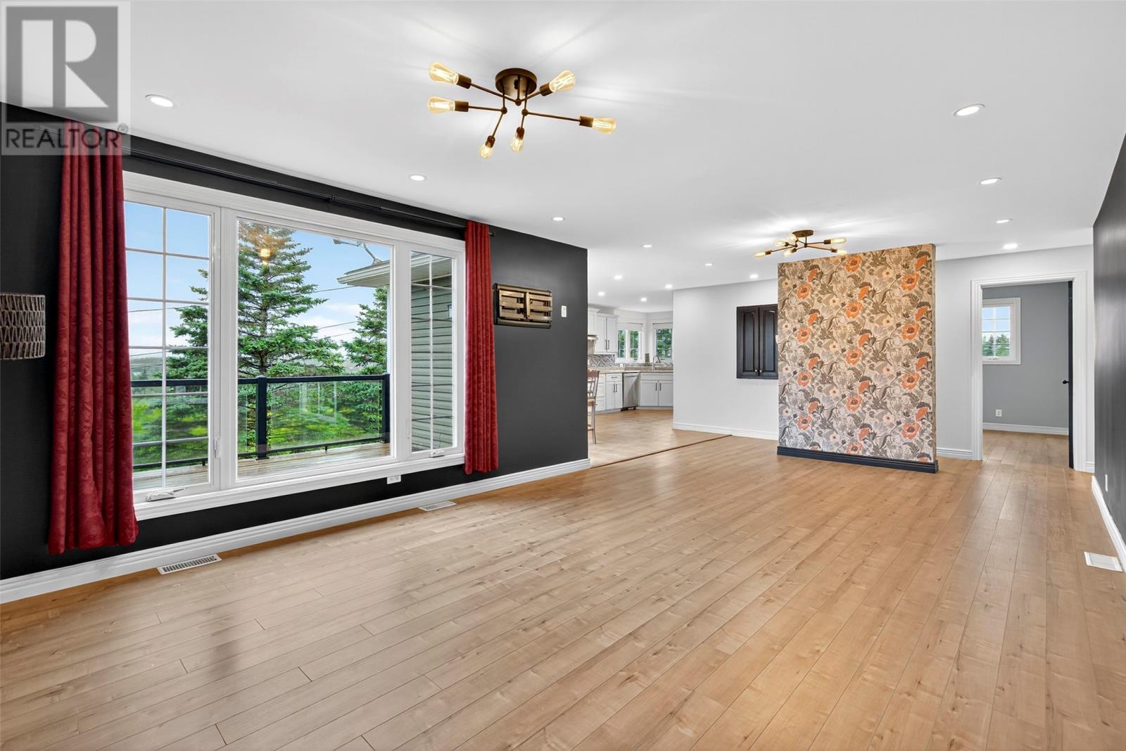 551 Main Road, Whitbourne, NL - Indoor