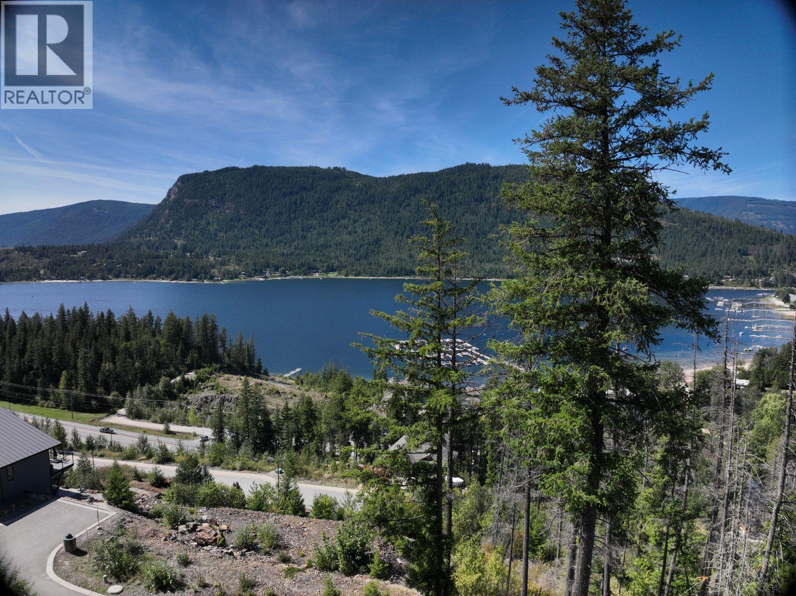 246 Bayview Drive, Sicamous, BC