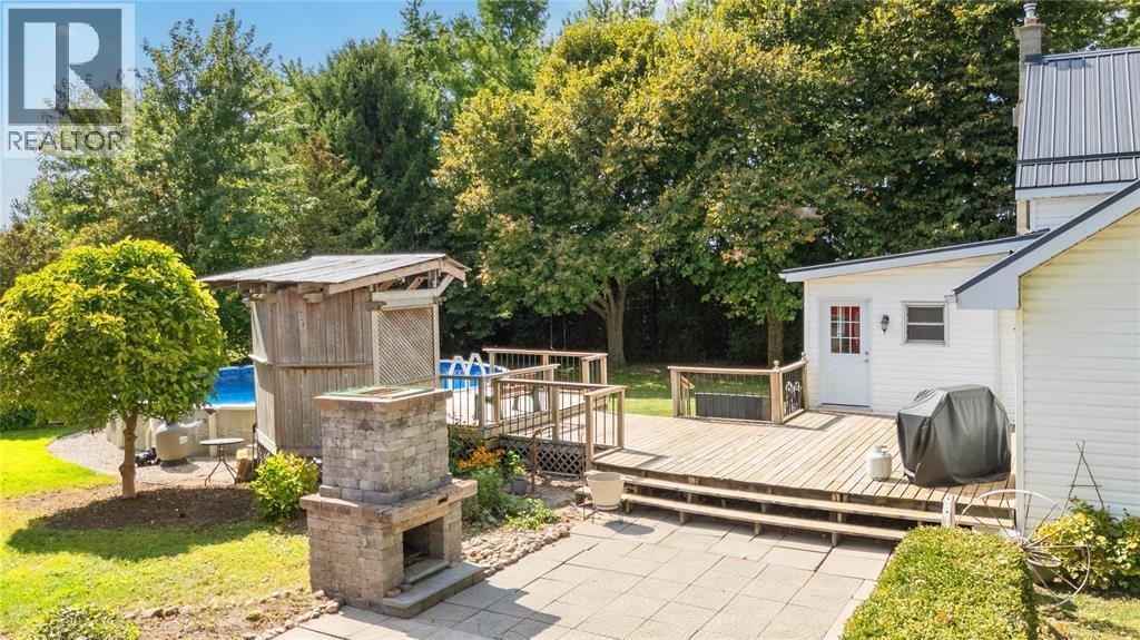 5459 Confederation Line, Plympton-Wyoming, ON