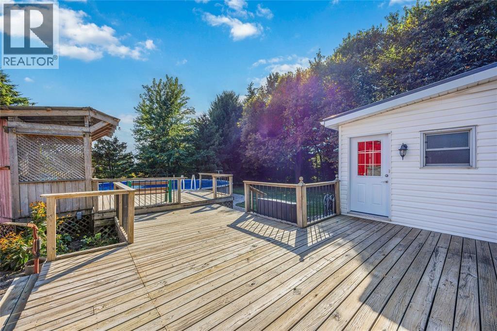 5459 Confederation Line, Plympton-Wyoming, ON