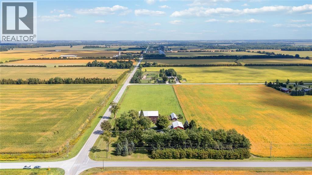 5459 Confederation Line, Plympton-Wyoming, ON