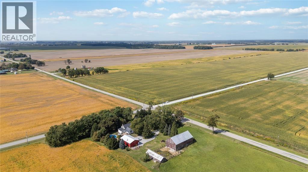 5459 Confederation Line, Plympton-Wyoming, ON