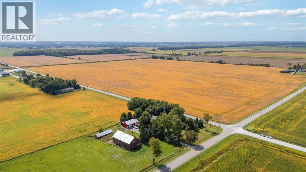 5459 Confederation Line, Plympton-Wyoming, ON