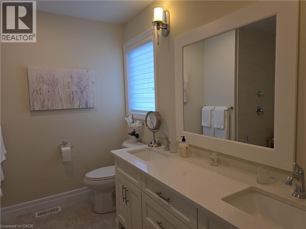 1095 Kincaid Street, Listowel, ON - Indoor Photo Showing Bathroom