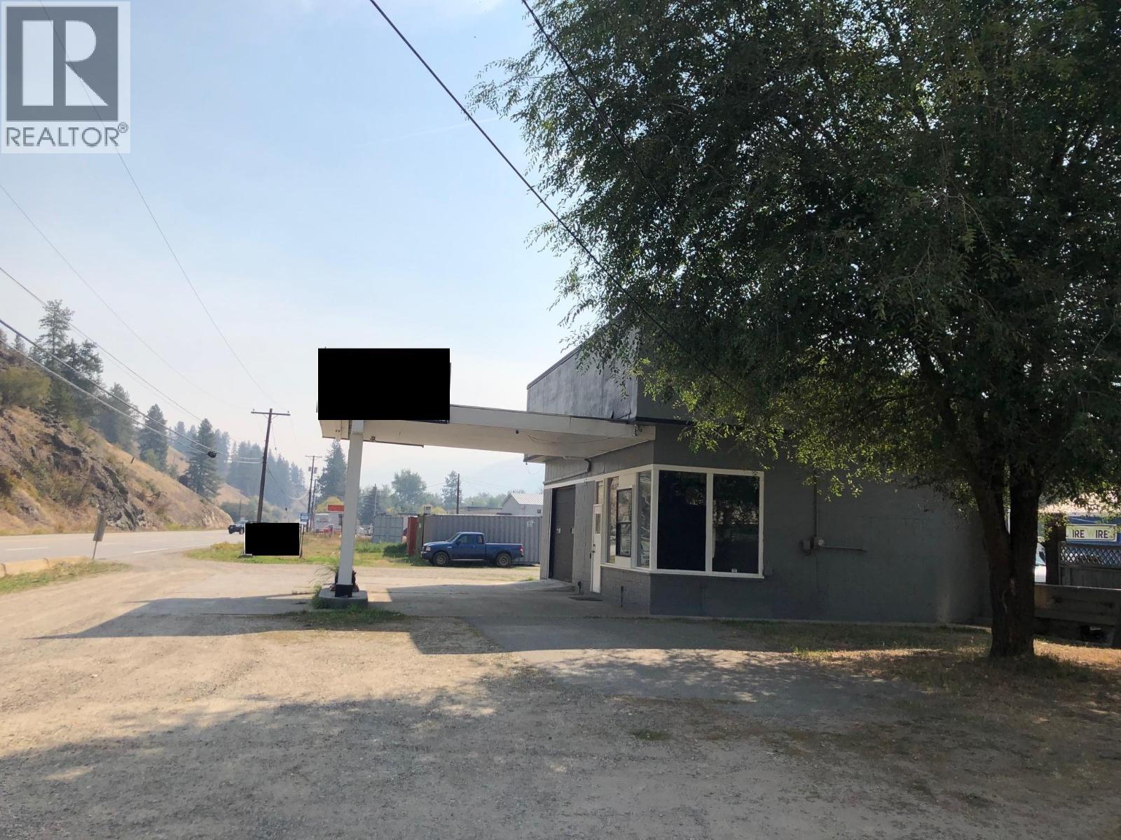 6401 Highway 3, Grand Forks, BC