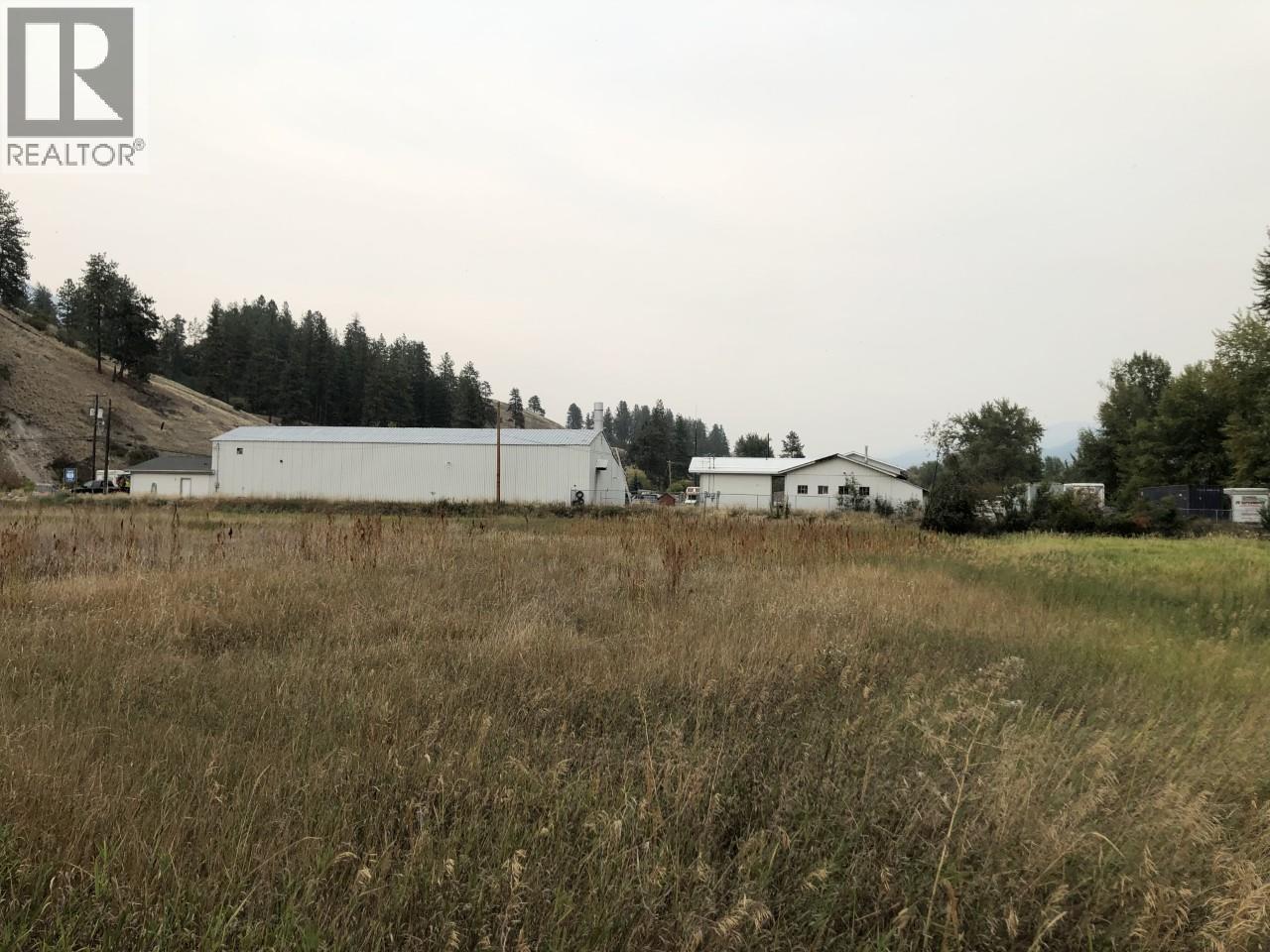 6401 Highway 3, Grand Forks, BC