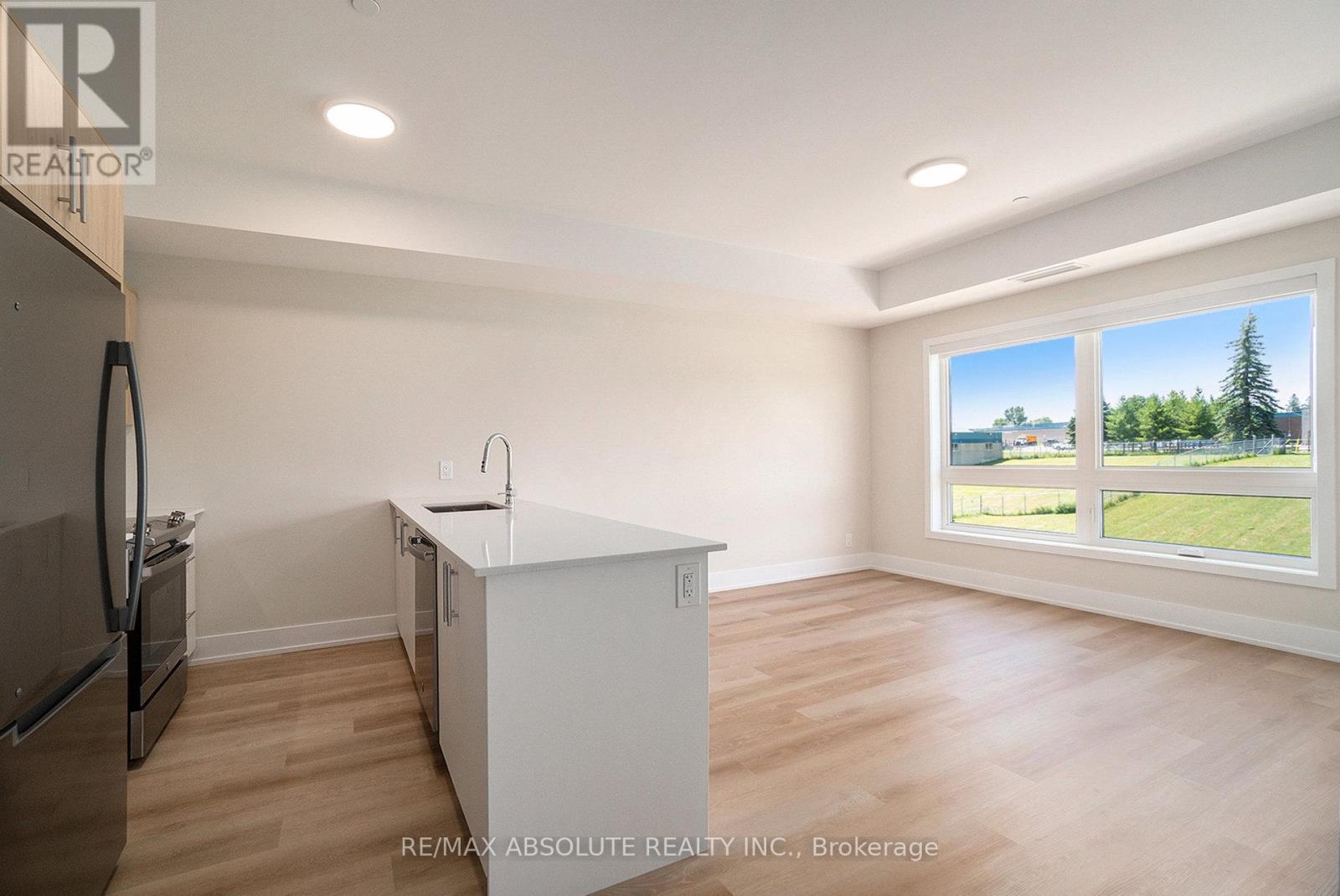 210 - 12 Thomas Street S, Arnprior, ON