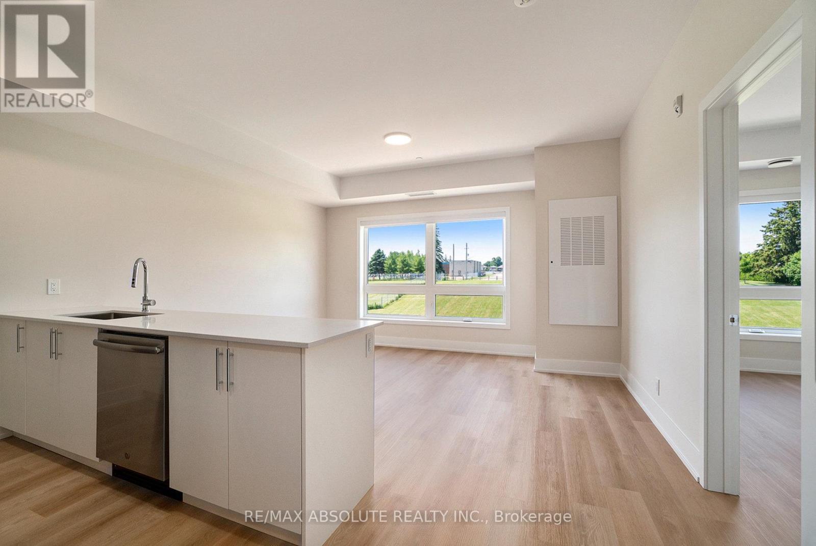 210 - 12 Thomas Street S, Arnprior, ON