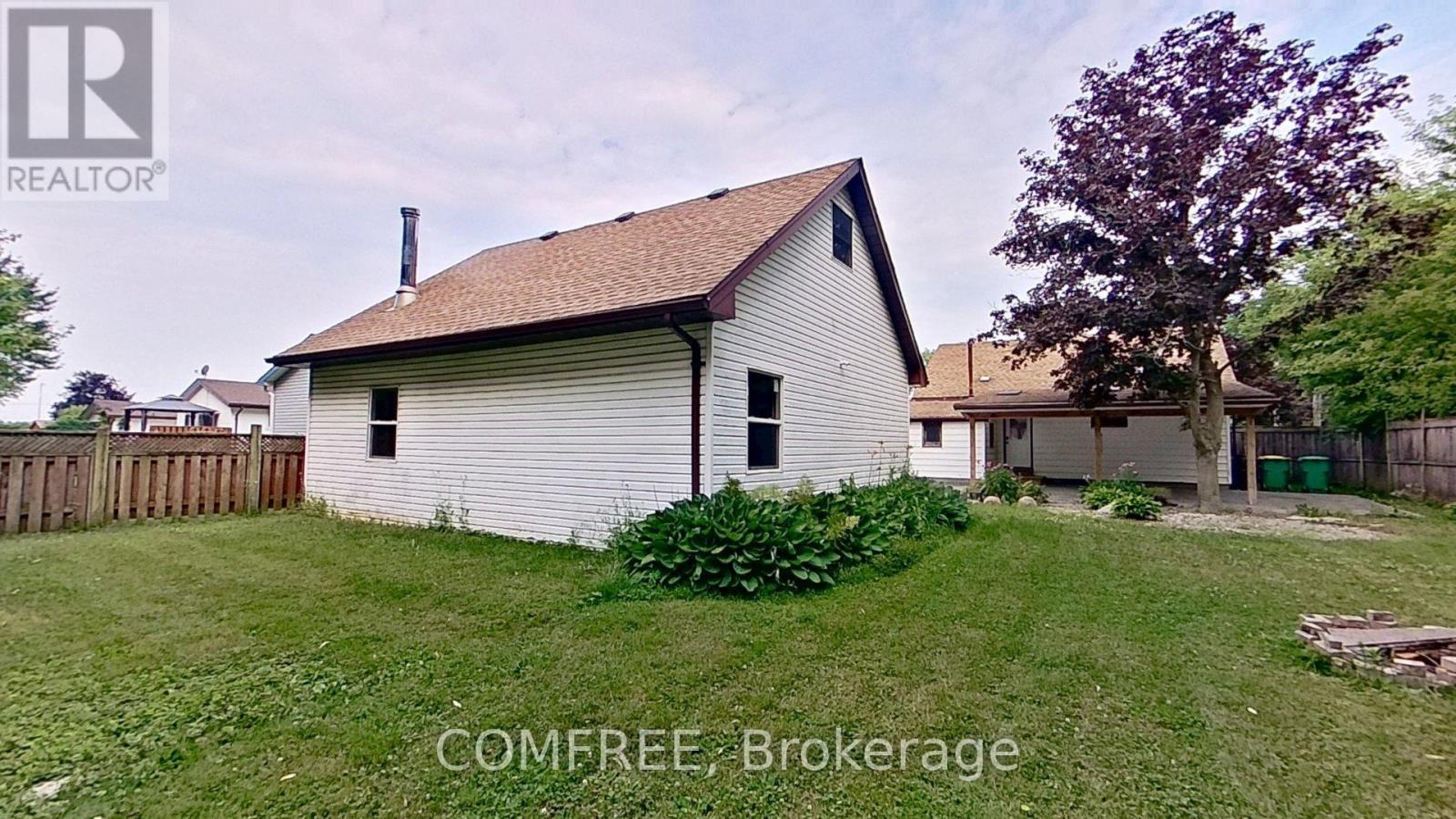 155 North Street, Southwest Middlesex (Glencoe), ON - Outdoor