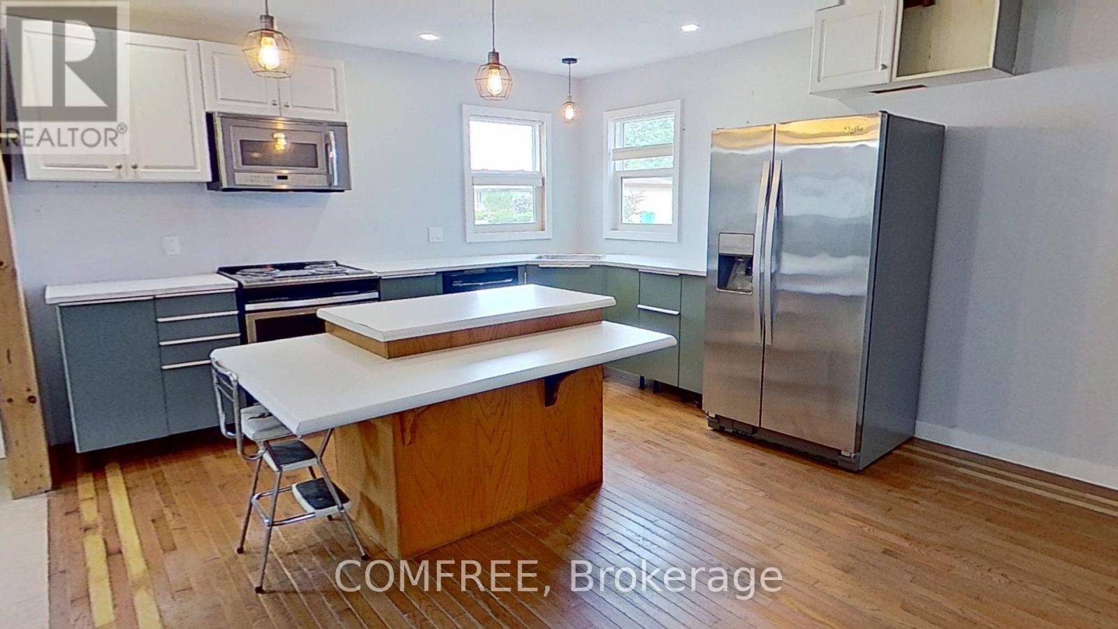 155 North Street, Southwest Middlesex (Glencoe), ON - Indoor Photo Showing Kitchen