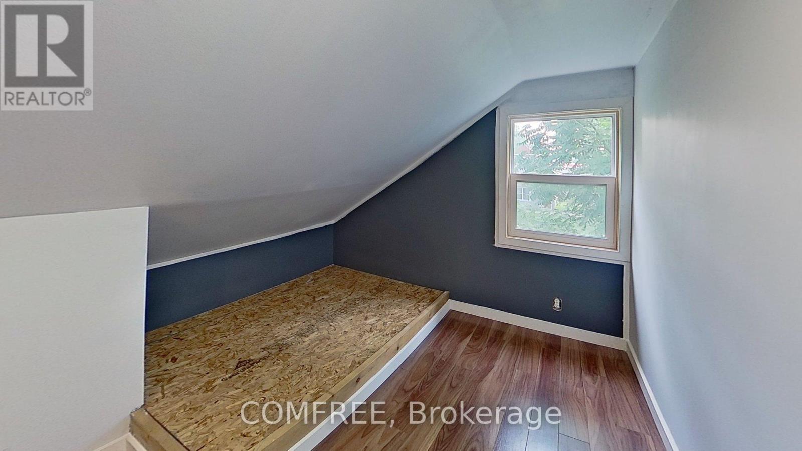 155 North Street, Southwest Middlesex (Glencoe), ON - Indoor Photo Showing Other Room