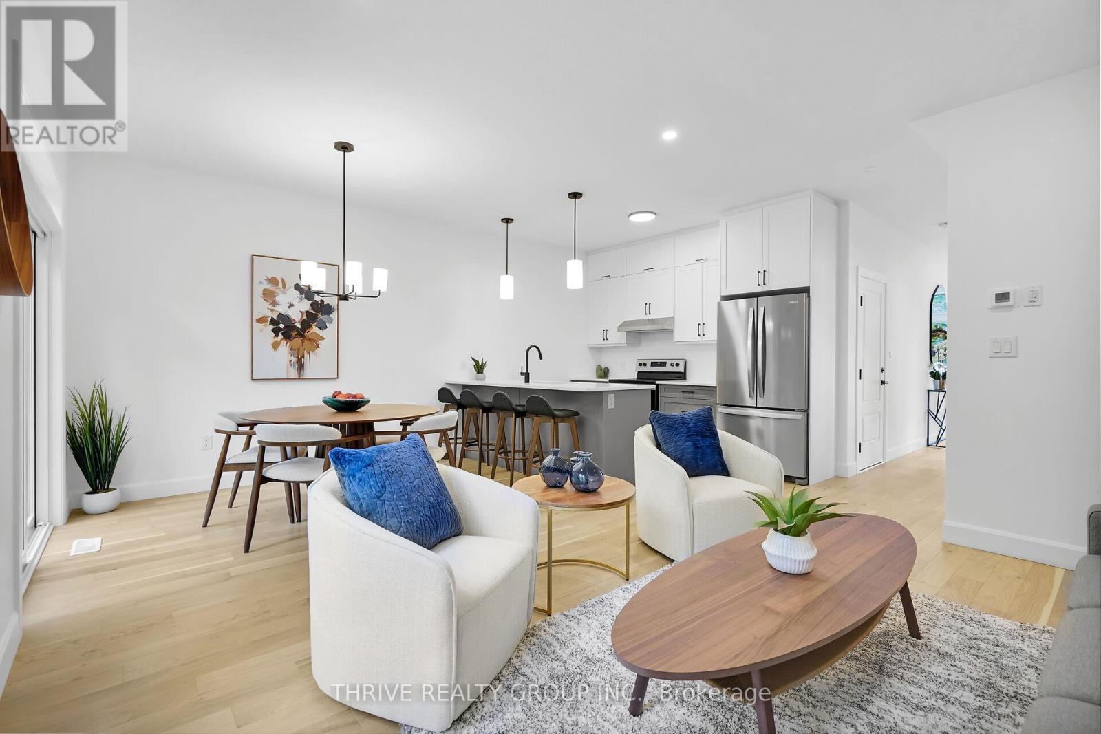 10 - 279 Hill Street, Central Elgin, ON