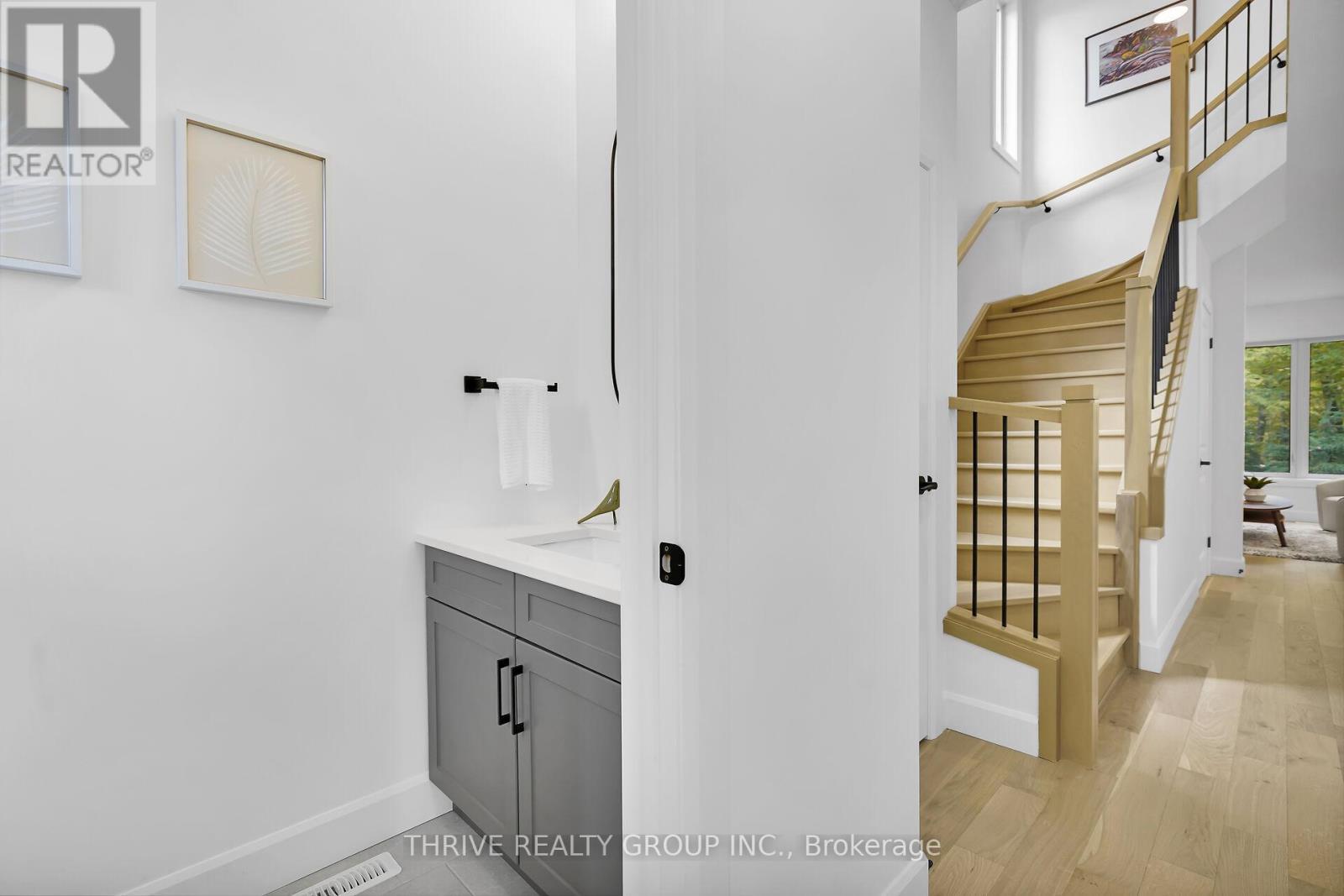 10 - 279 Hill Street, Central Elgin, ON