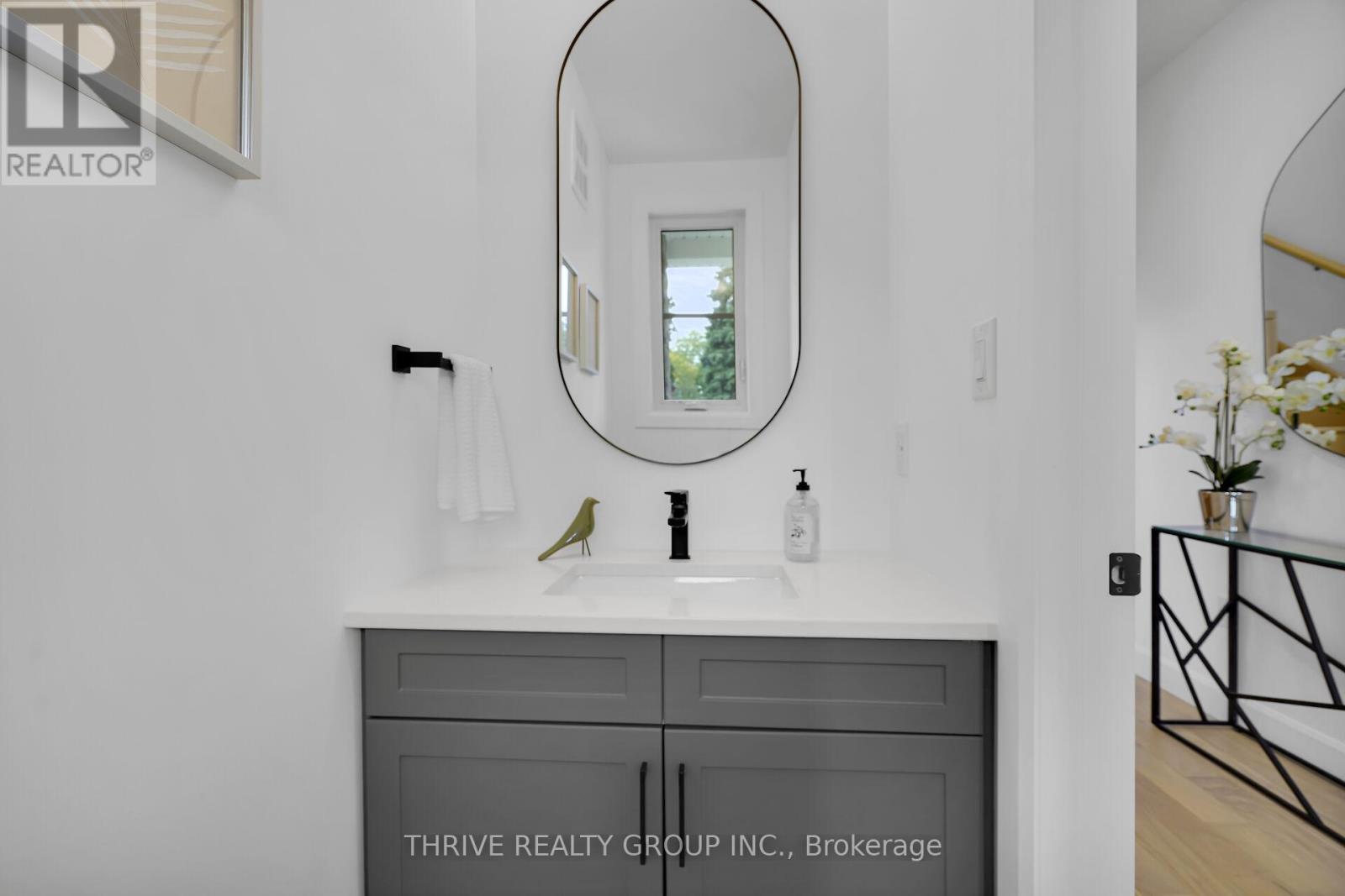 10 - 279 Hill Street, Central Elgin, ON