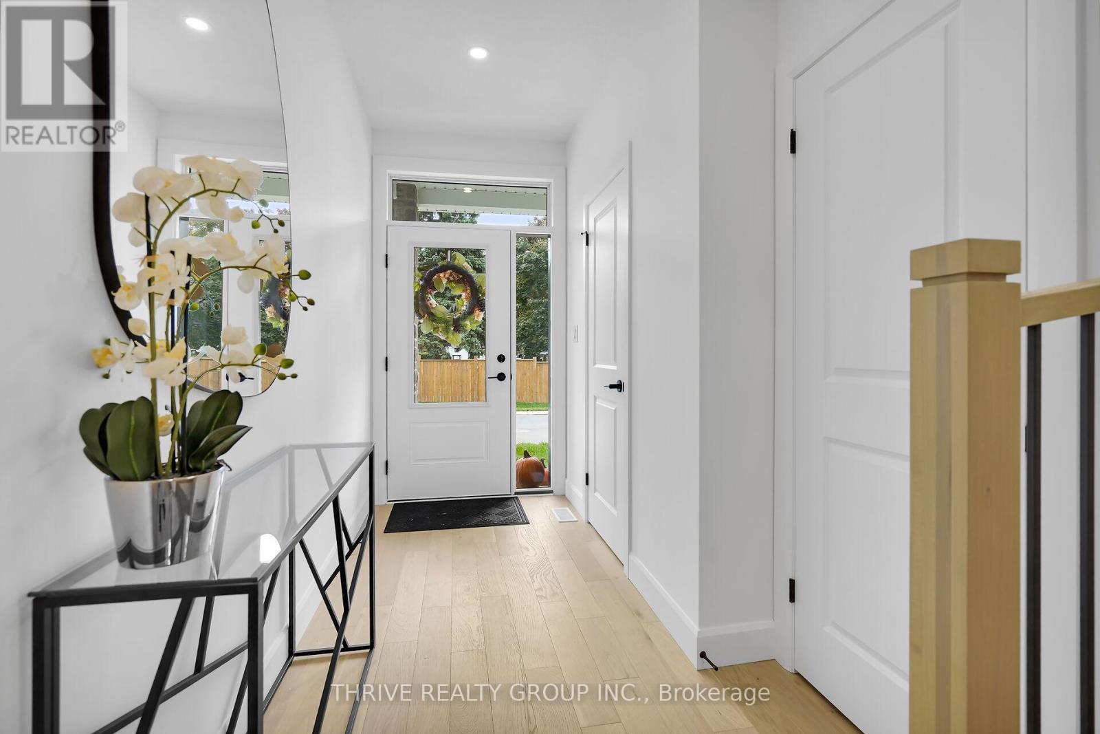 10 - 279 Hill Street, Central Elgin, ON